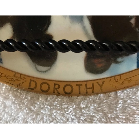 WIZARD OF OZ BY HAMILTON DOROTHY & SCARECROW PLATES - Picture 6 of 15